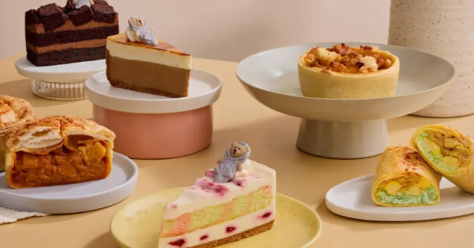 Starbucks Cakes & Sweet Treats
